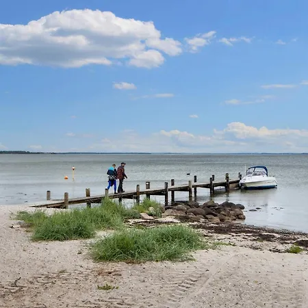 Enchanting With Whirlpool-by Traum *